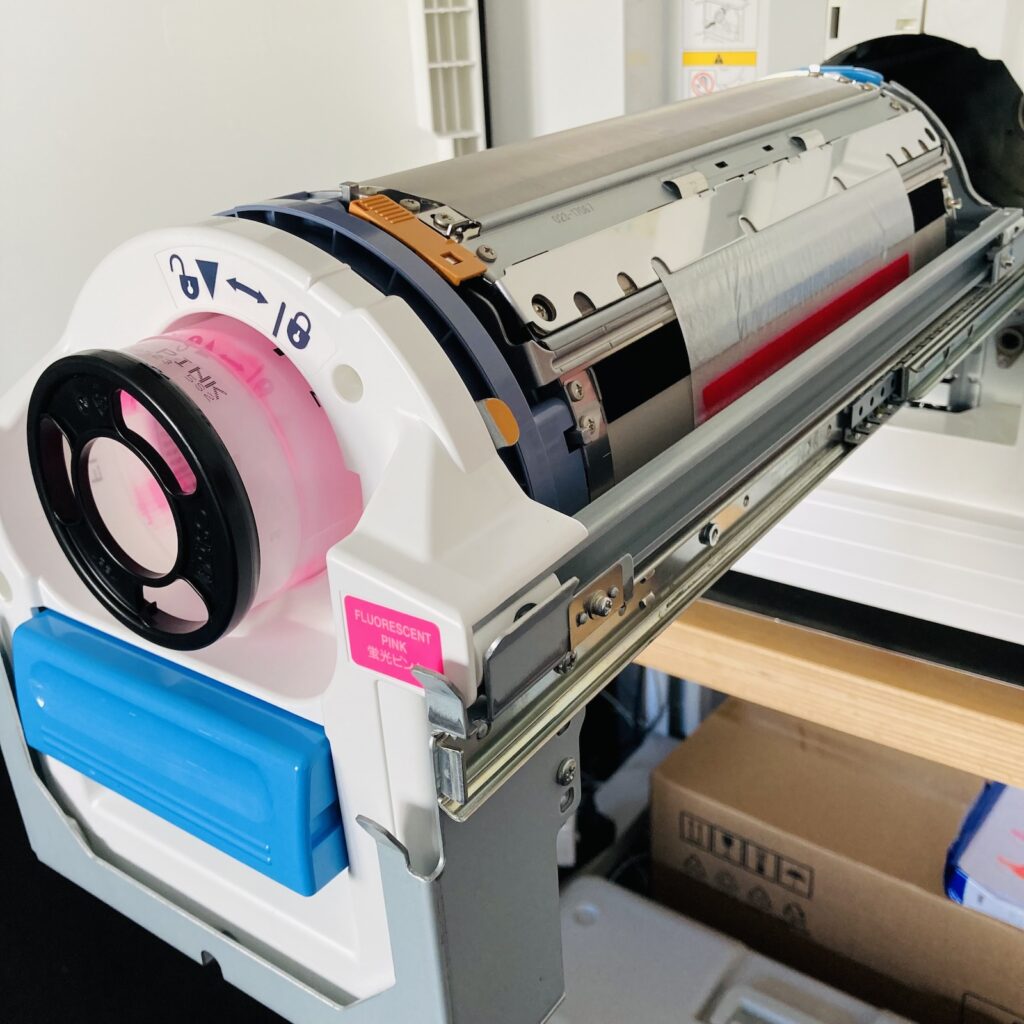 Cartridge_RisowerkstART_Fluopink RisowerkstART Cartrigde Trommel Fluopink Risographie